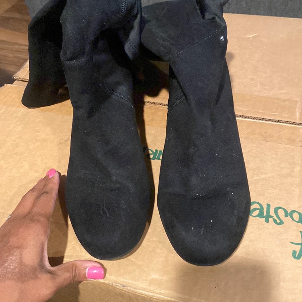 Sam Edelman low chin my heeled boot